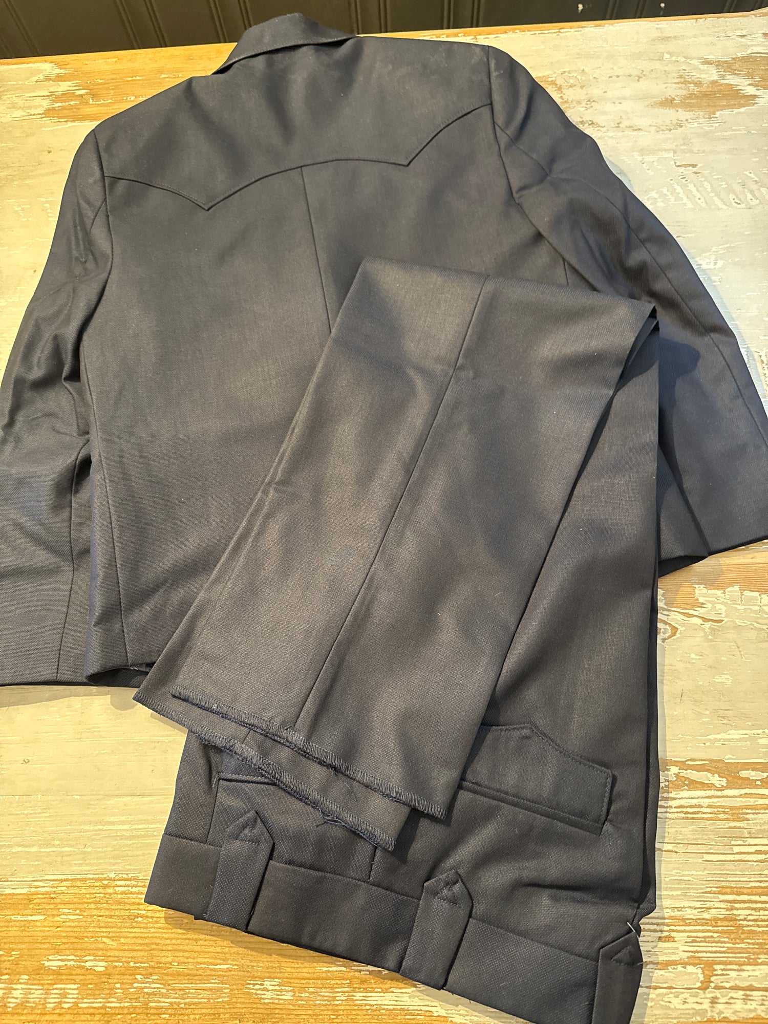 Circle S Youth Plano Suit