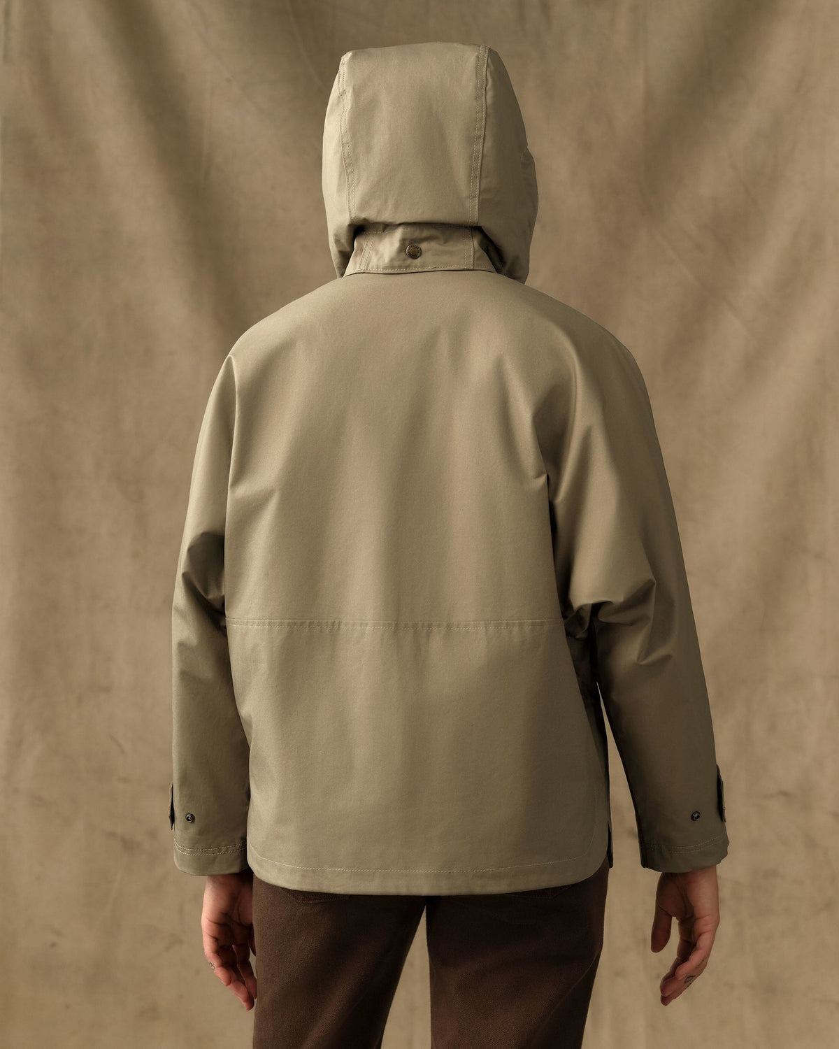 Filson Womens Harbor Front Waxed Jacket Marsh Tan tan cape style build with few exposed seams for water resistance womens western clothing