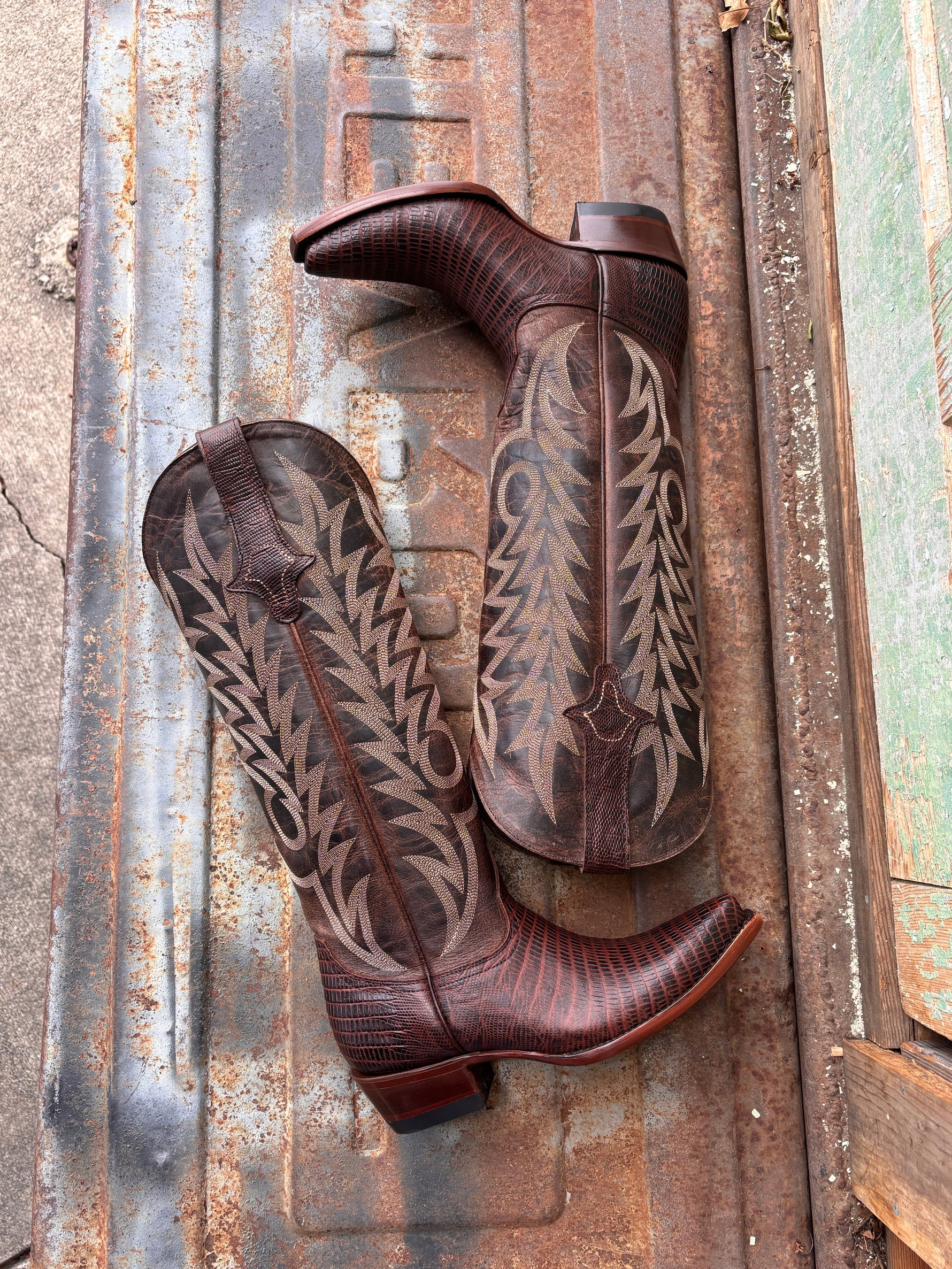 Old Gringo Womens Ellison Caiman Boot womens brown fashion boot cowboy boots Boltranchstore.com