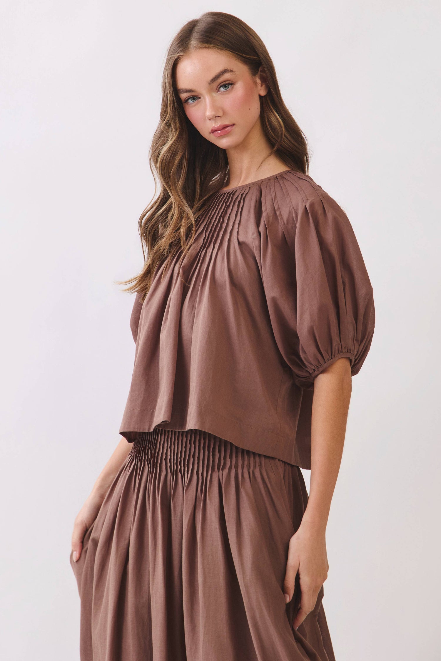 Pintuck Puff Sleeve Top