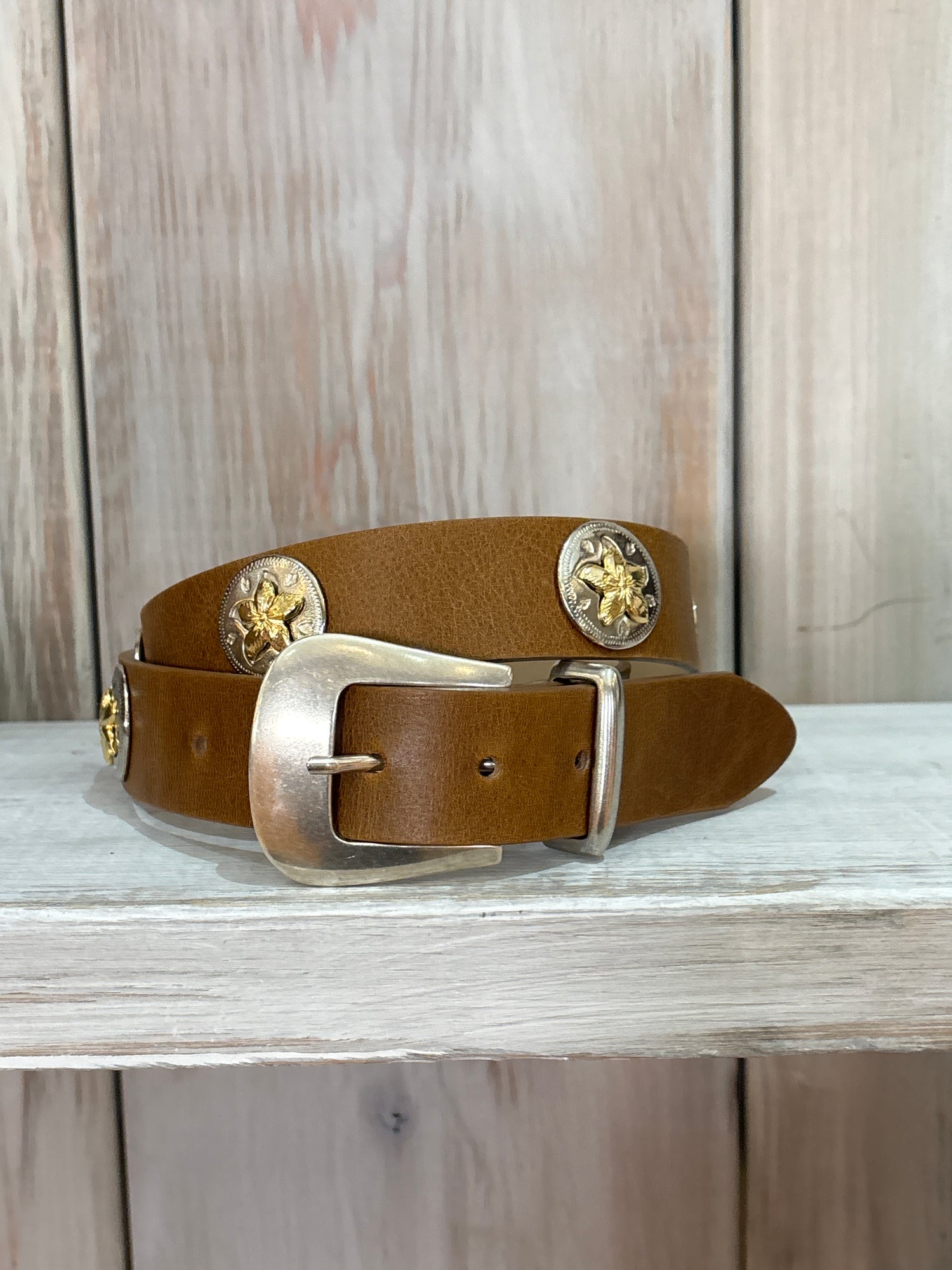 Camille Womens Floral Concho Belt