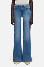 7 For All Mankind Dojo in Slim Illusion Bluehaven signature 7 back pocket embroidery on a pale blue wash womens western clothing