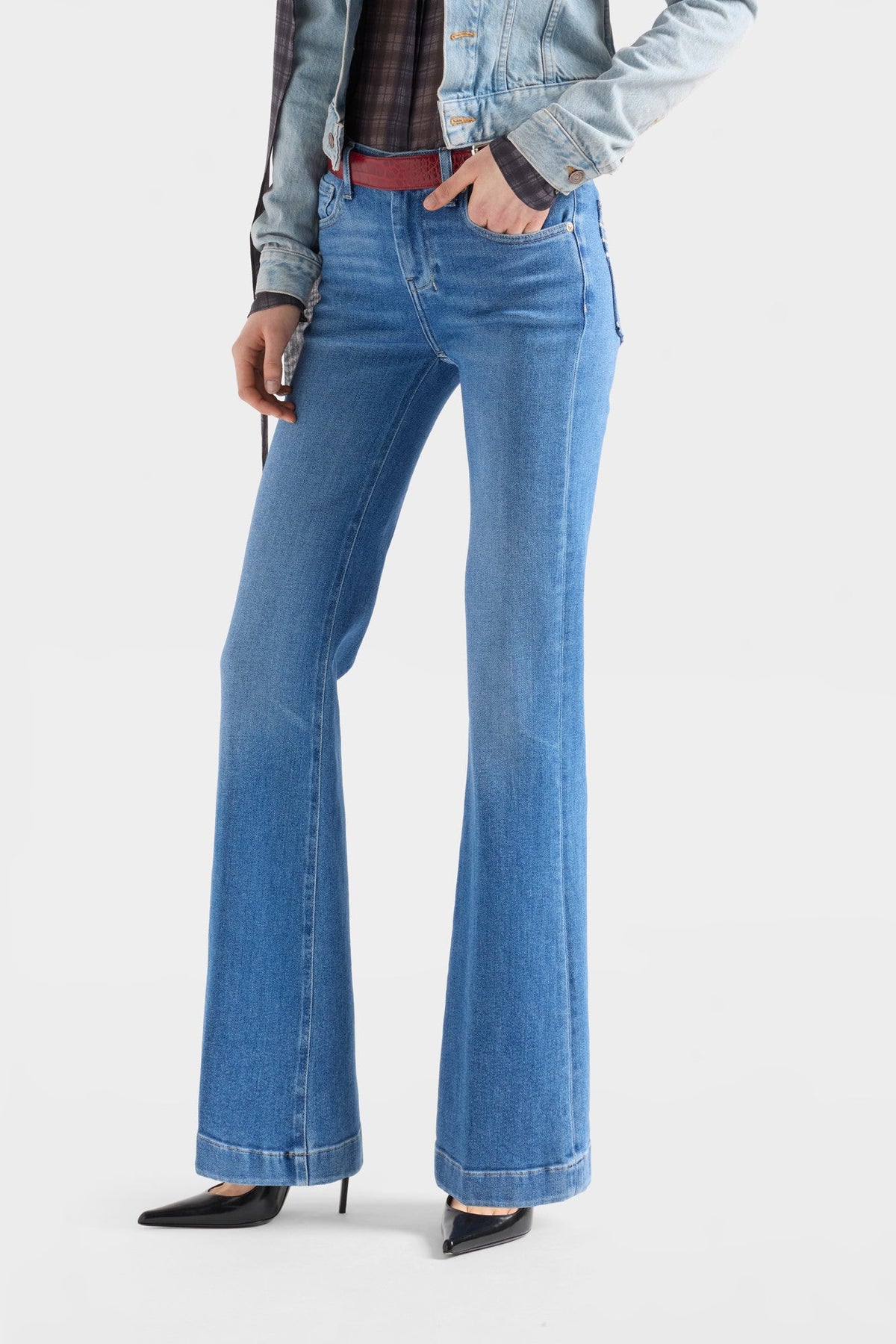 7 For All Mankind Dojo Jean in Marine