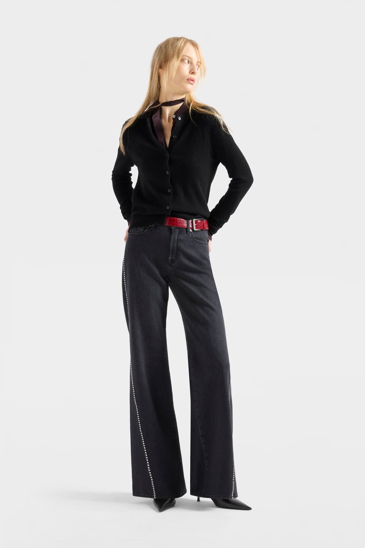 7 For All Mankind Lotta in Denim Nocturne high rise fit through the waist and hip falling into a full length wide leg womens western clothing