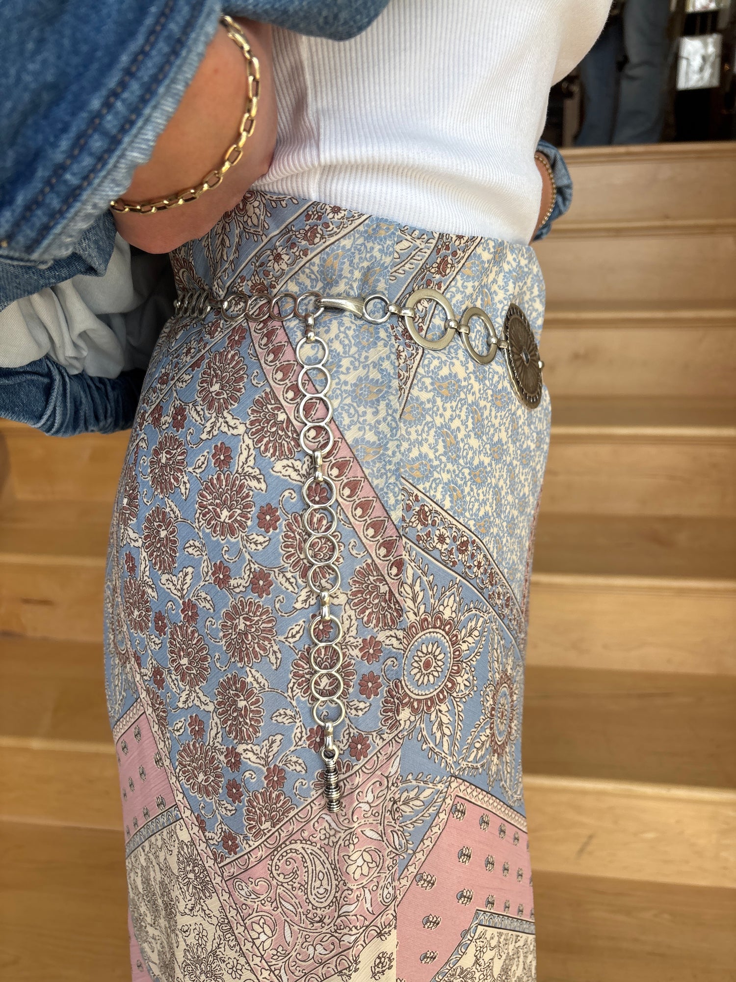 Ines Womens Silver Conch Chain Belt