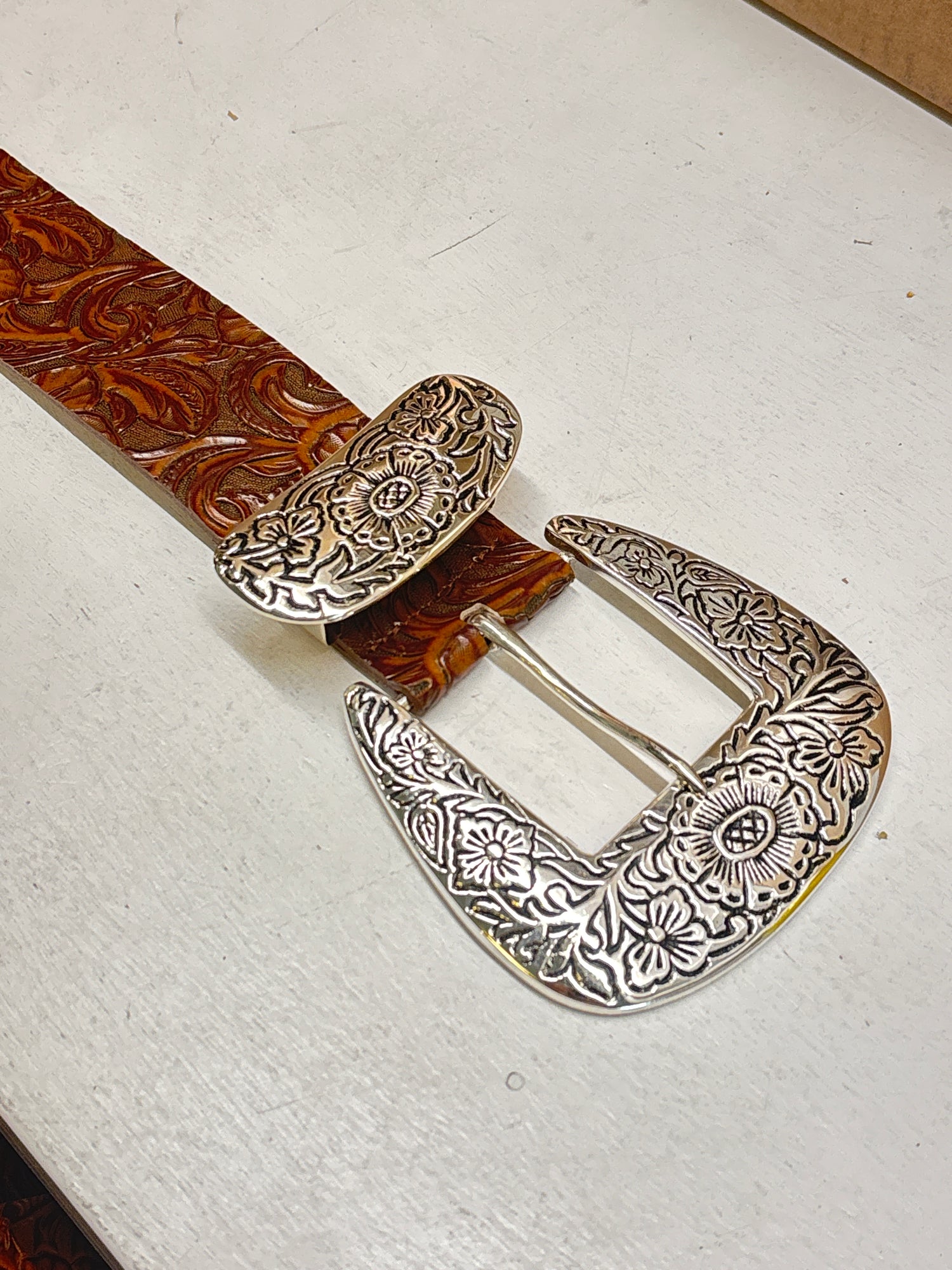 Braun Belt