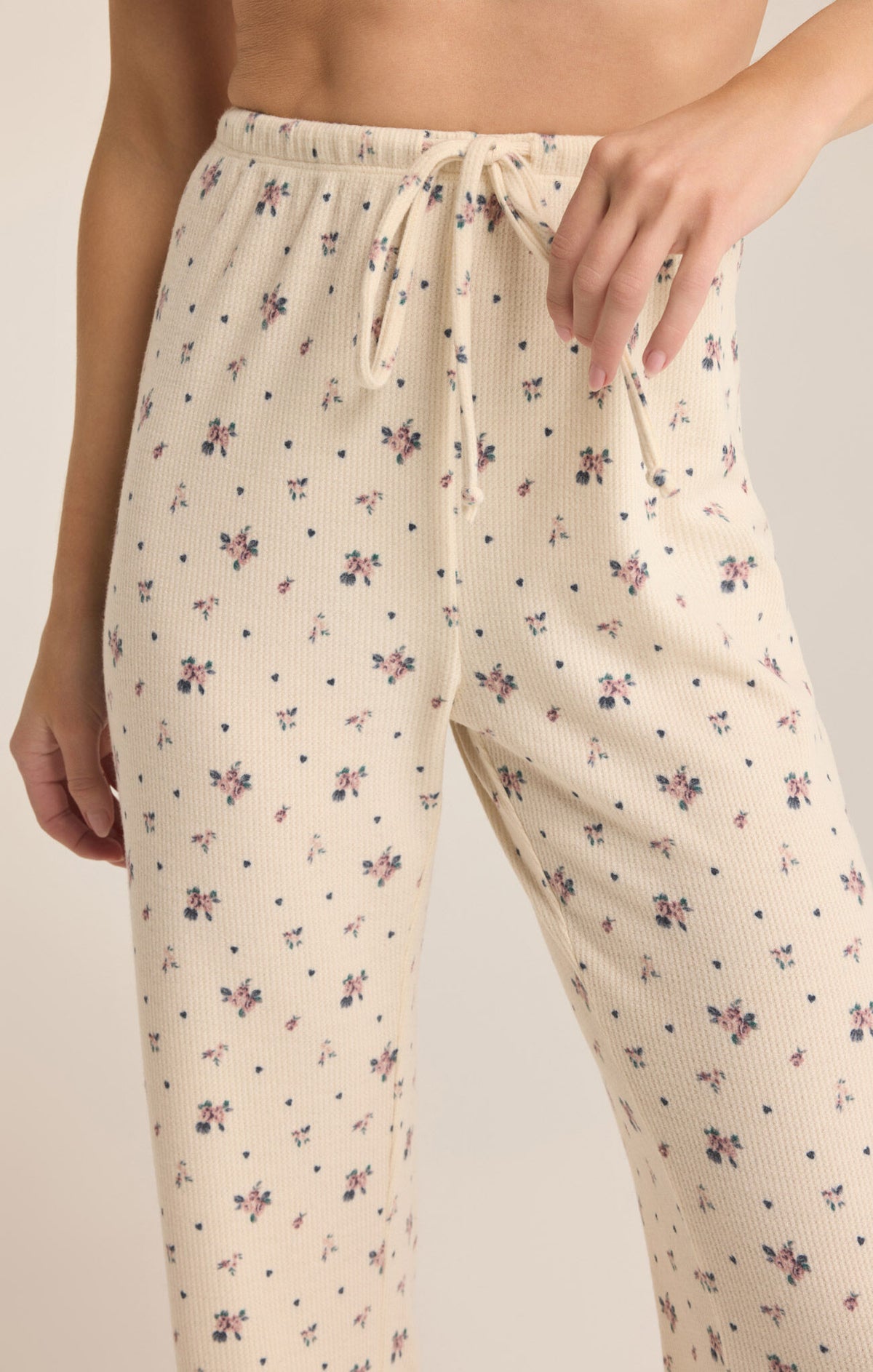 Alyssa Rosebud Pant1