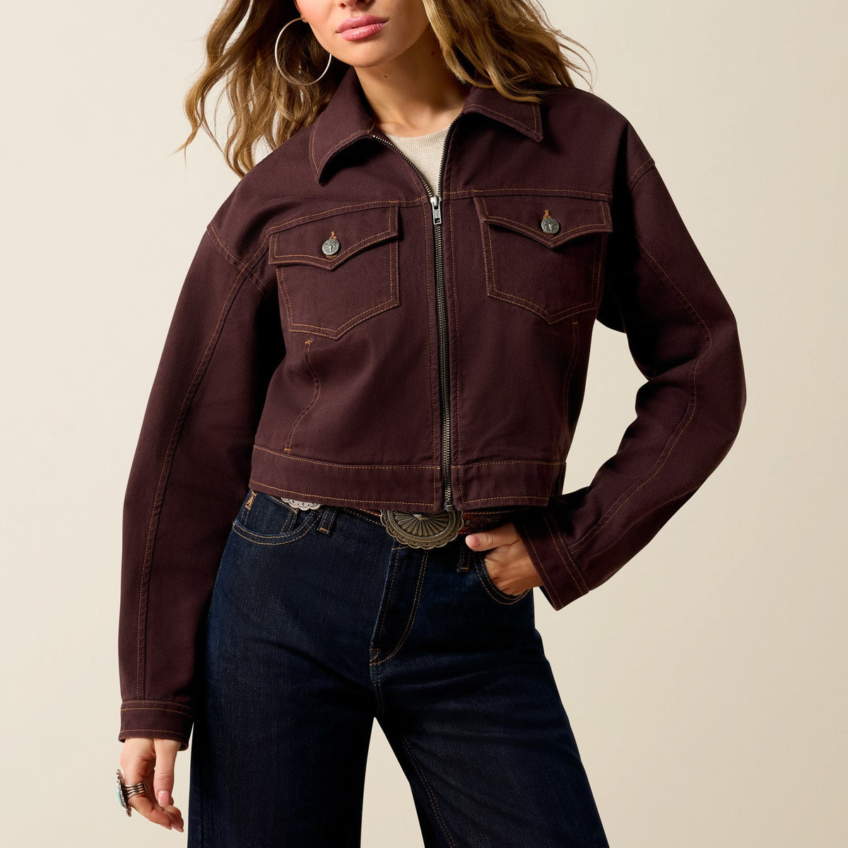 womens Ariat Cavalry Bomber Jacket has a zip up front, two font button down pockets in a comfortable cotton twill 