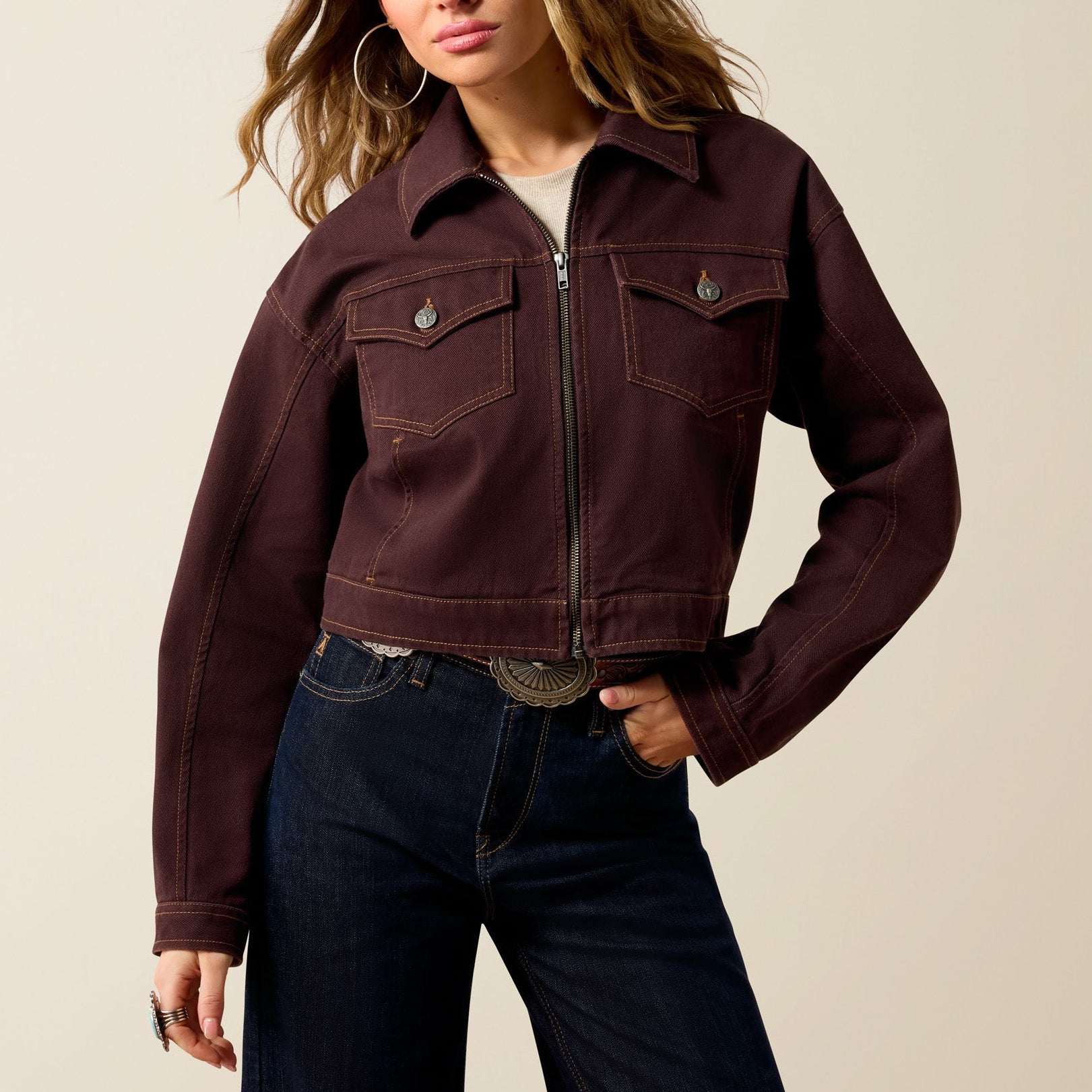 womens Ariat Cavalry Bomber Jacket has a zip up front, two font button down pockets in a comfortable cotton twill 