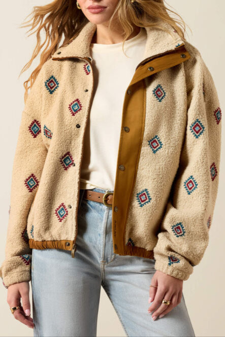 Ariat Womens Sherpa Blocked Jacket 10062815 western fashion clothing at Boltranchstore.com free shipping popular in stock