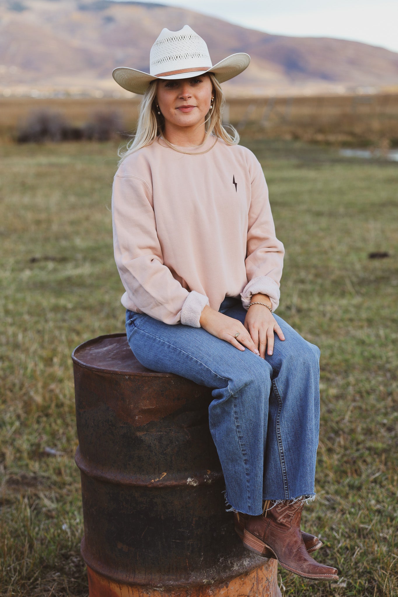 Bolt Ranch Highland Crewneck