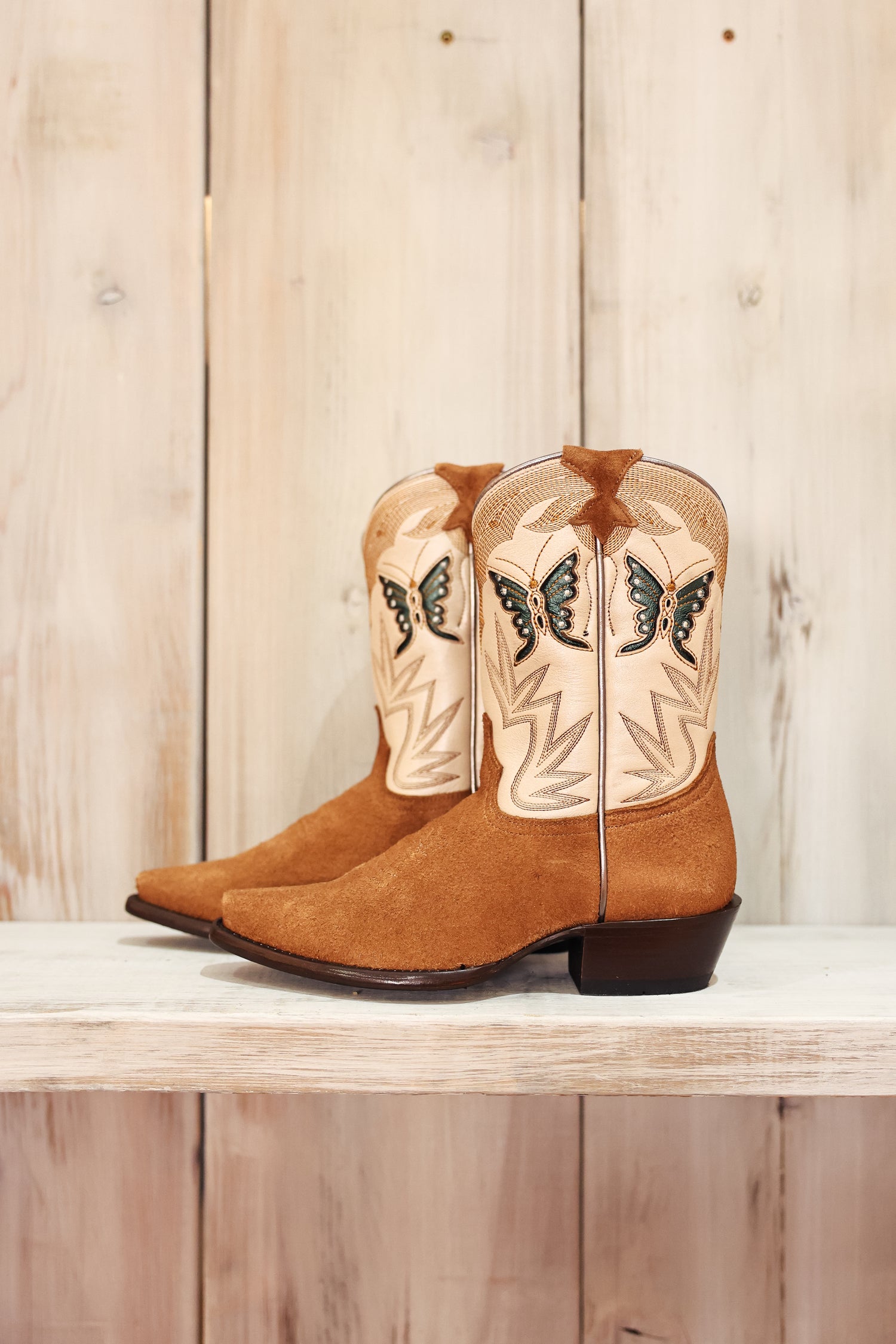 Hyer Womens Nanette Boots Tan