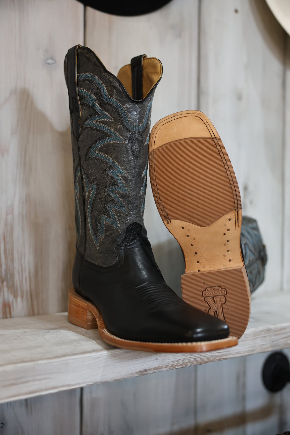R Watson Mens Black Mestizo Boot