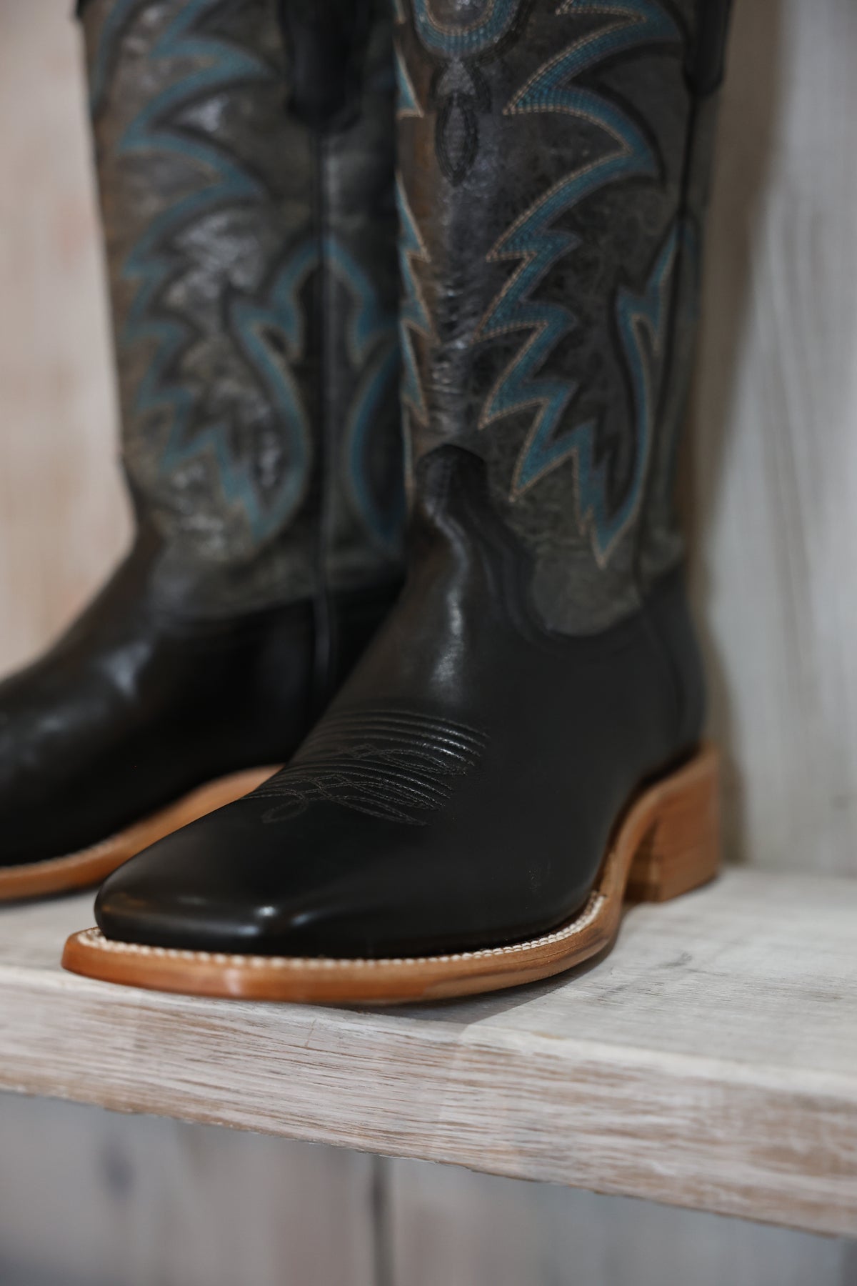 R Watson Mens Black Mestizo Boot