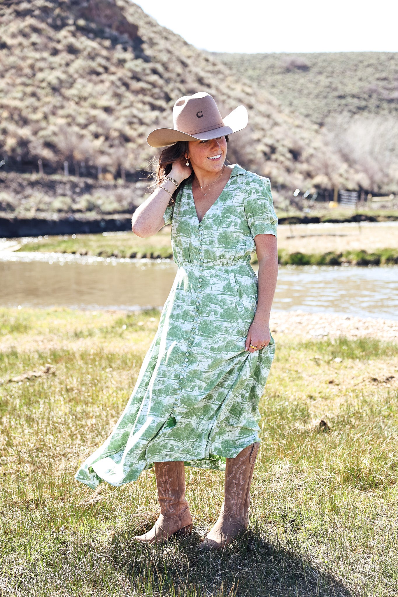 Sendero Darcy Dress in Mint Green