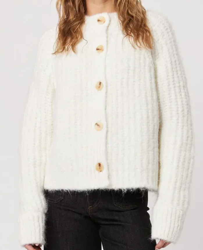 Benny Womens Frozen Cardigan a western button up cardigan with long sleeves ideal for cold weather.