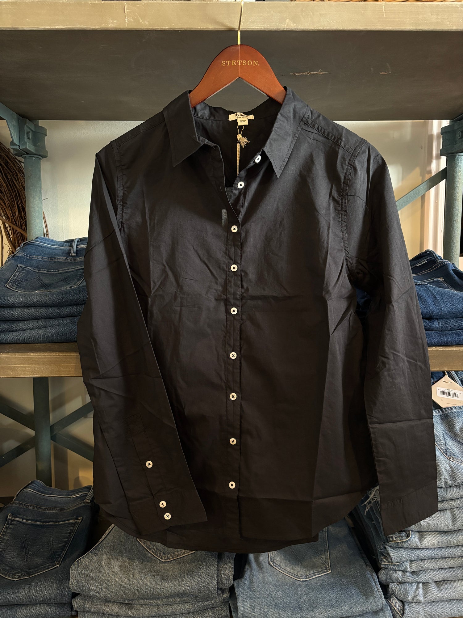 Dylan Classic Taylor Shirt
