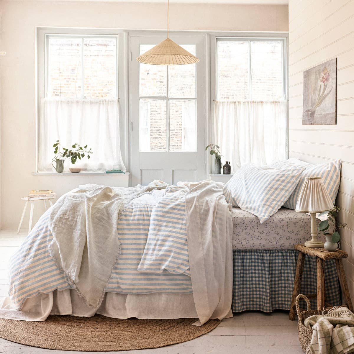 Pig in blanket twin duvet cover coastal blue penbroke stripe linen blend duvet cover UK England free shipping USA blue boys bedding Boltranchstore.com