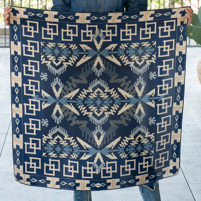 Fringe Willow Scarf