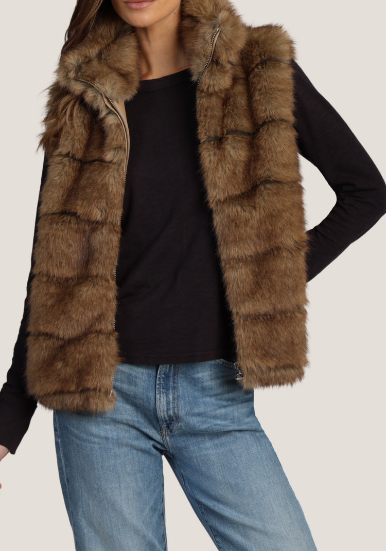 Dylan Womens Luxe Fur Vest anthropology womens vest fur vest at boltranchstore.com