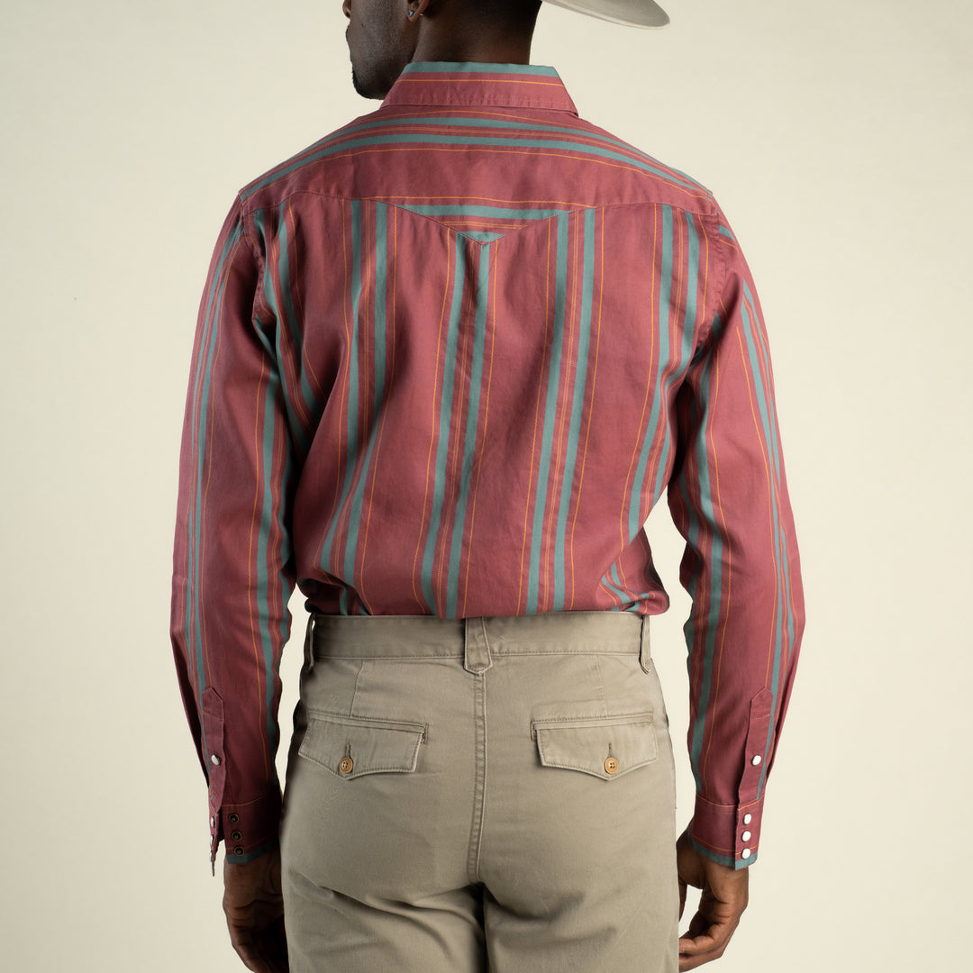 The Wyatt Pearl Snap Print Shirt