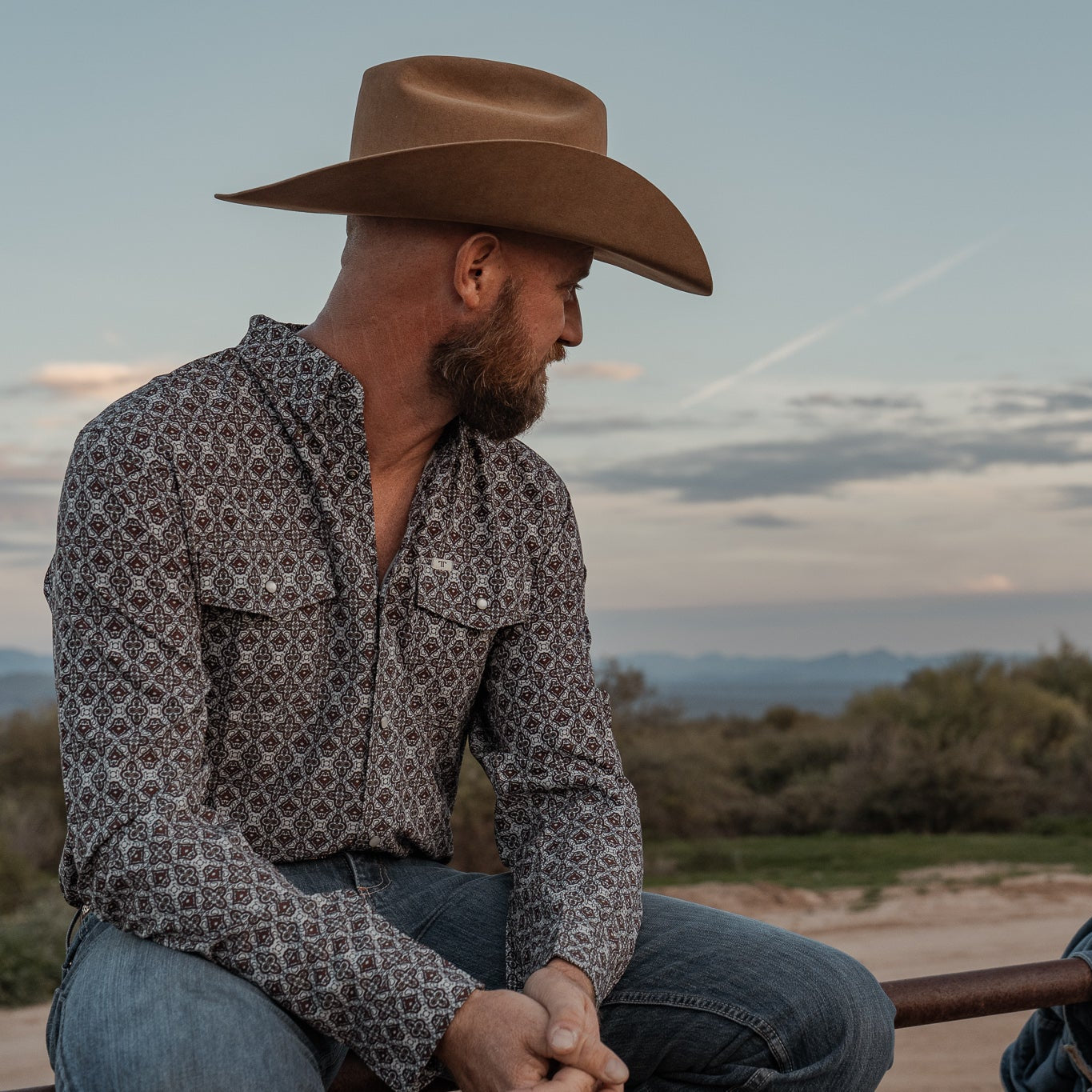 Ferrell Mens The Connor Snap Shirt in Brown
