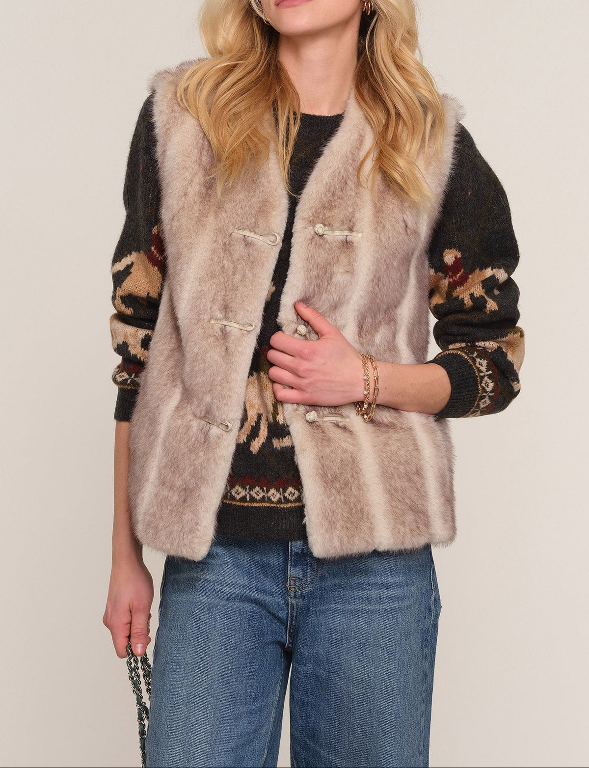 Heartloom Zamata Vest Blonde blonde soft faux fur vest womens western boutique Utah SKU 267U62A