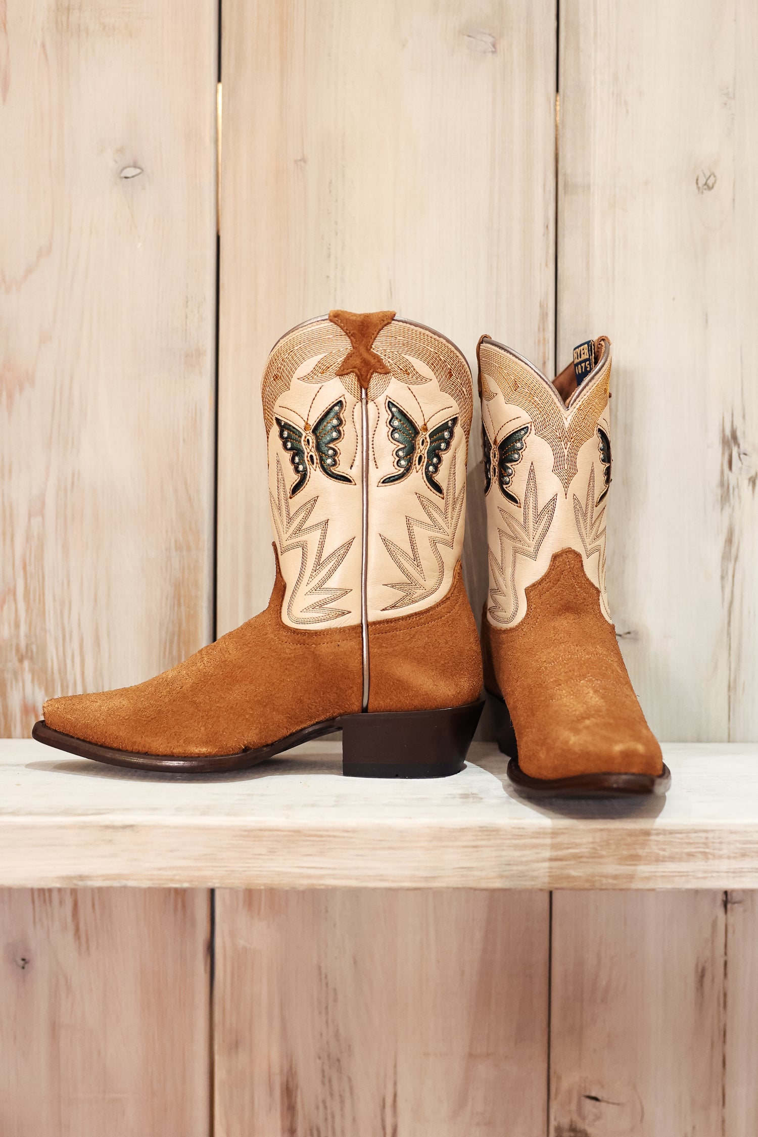 Hyer Womens Nanette Boots Tan womens cowboy boots suede roughout butterfly short boot fashion western clothing womens Boltranchstore.com Free Shipping