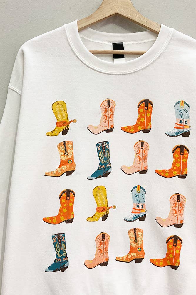boltranchstore.com Oversized crewneck western cowgirl cowgirl boots white crewneck