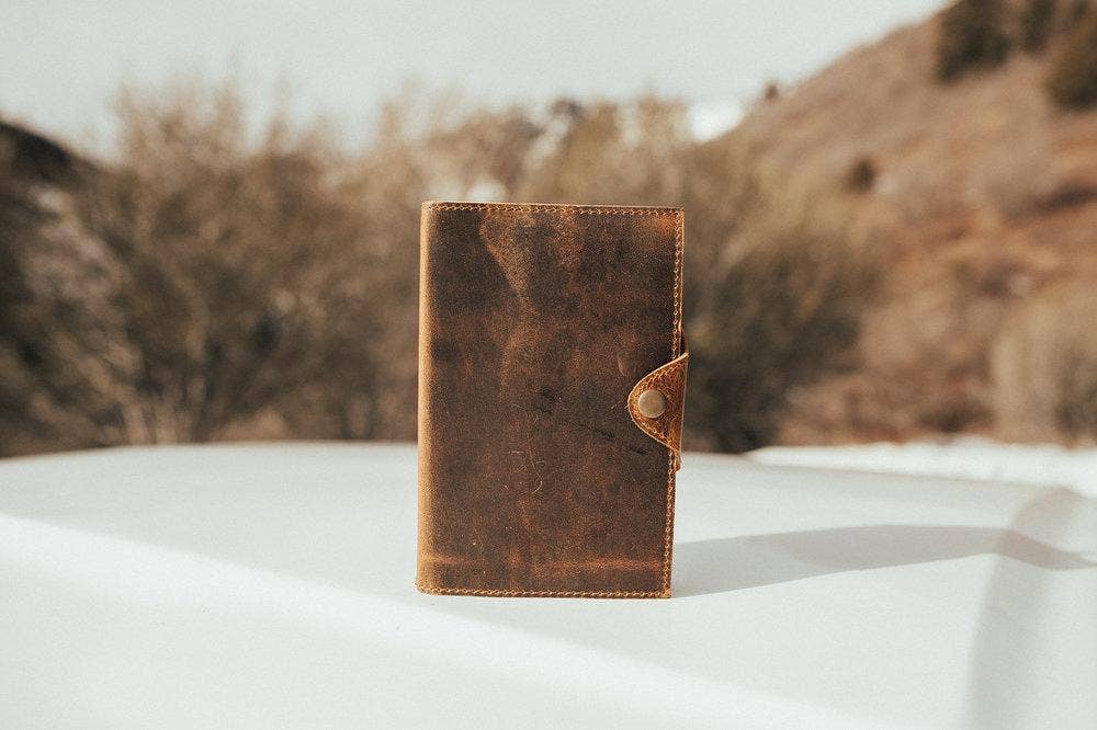 Kodiak Drifter Leather Journal Mens or womens journal blank pages can be engraved or branded at bolt ranch store makes a great gift