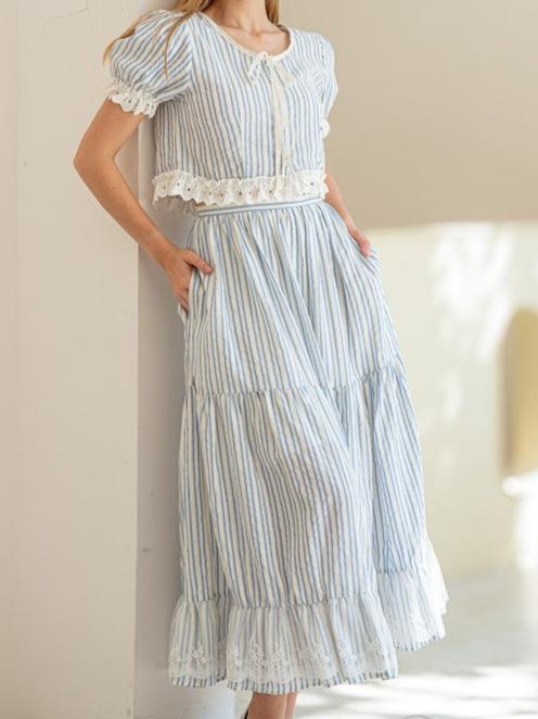 Lace Trim Striped Top w Skirt Set