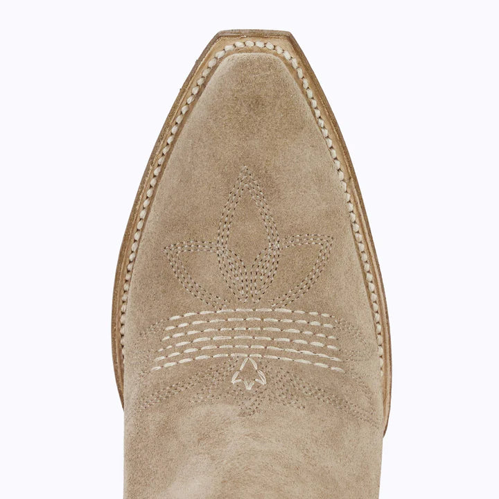 Lane Womens Squash Blossom in Latte Suede