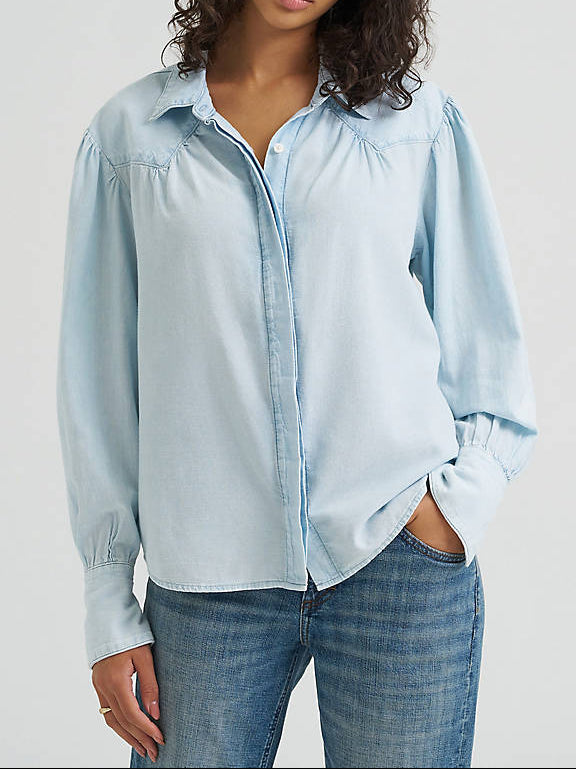 Lee Womens Premium Femme Western Shirt a button up with two front yokes in a long sleeve with longer cuffs at boltranchstore.com
