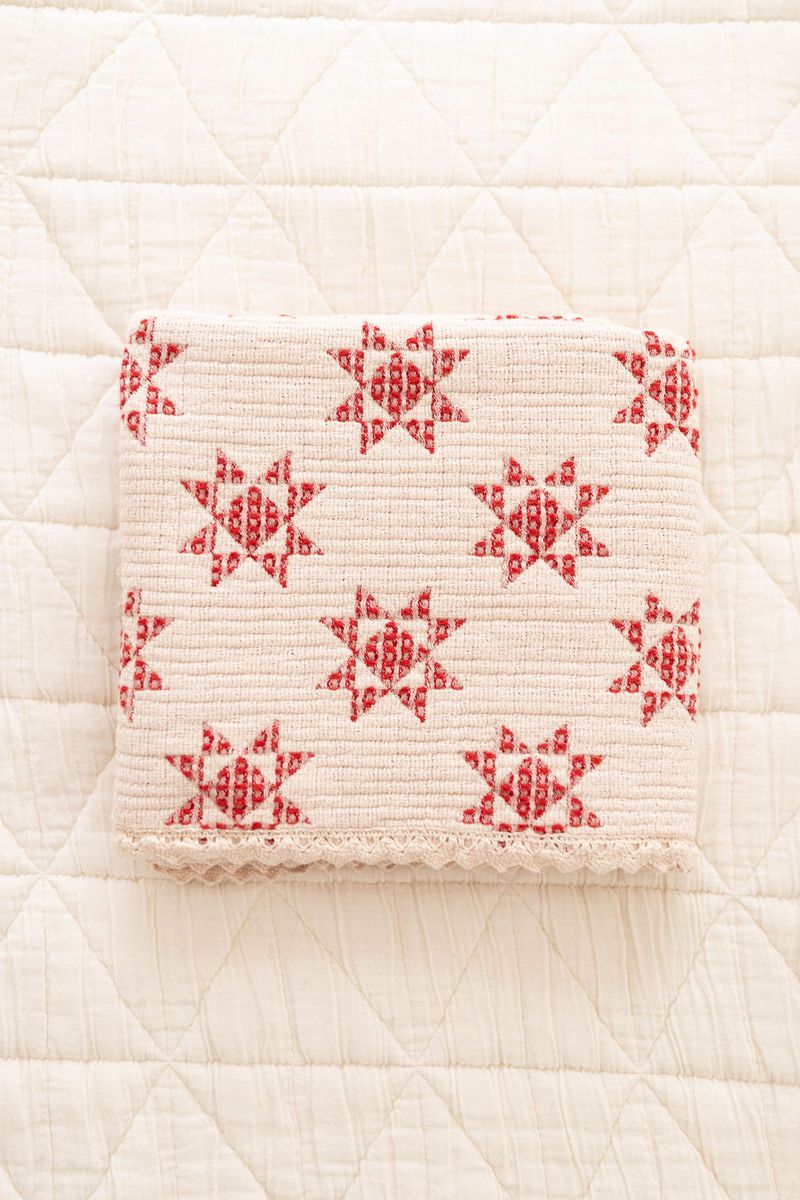 Western boutique Utah kids nursery Star Quilt Ruby New Grain Star Quilt Ruby bolt ranch store in stock in kamas utah 