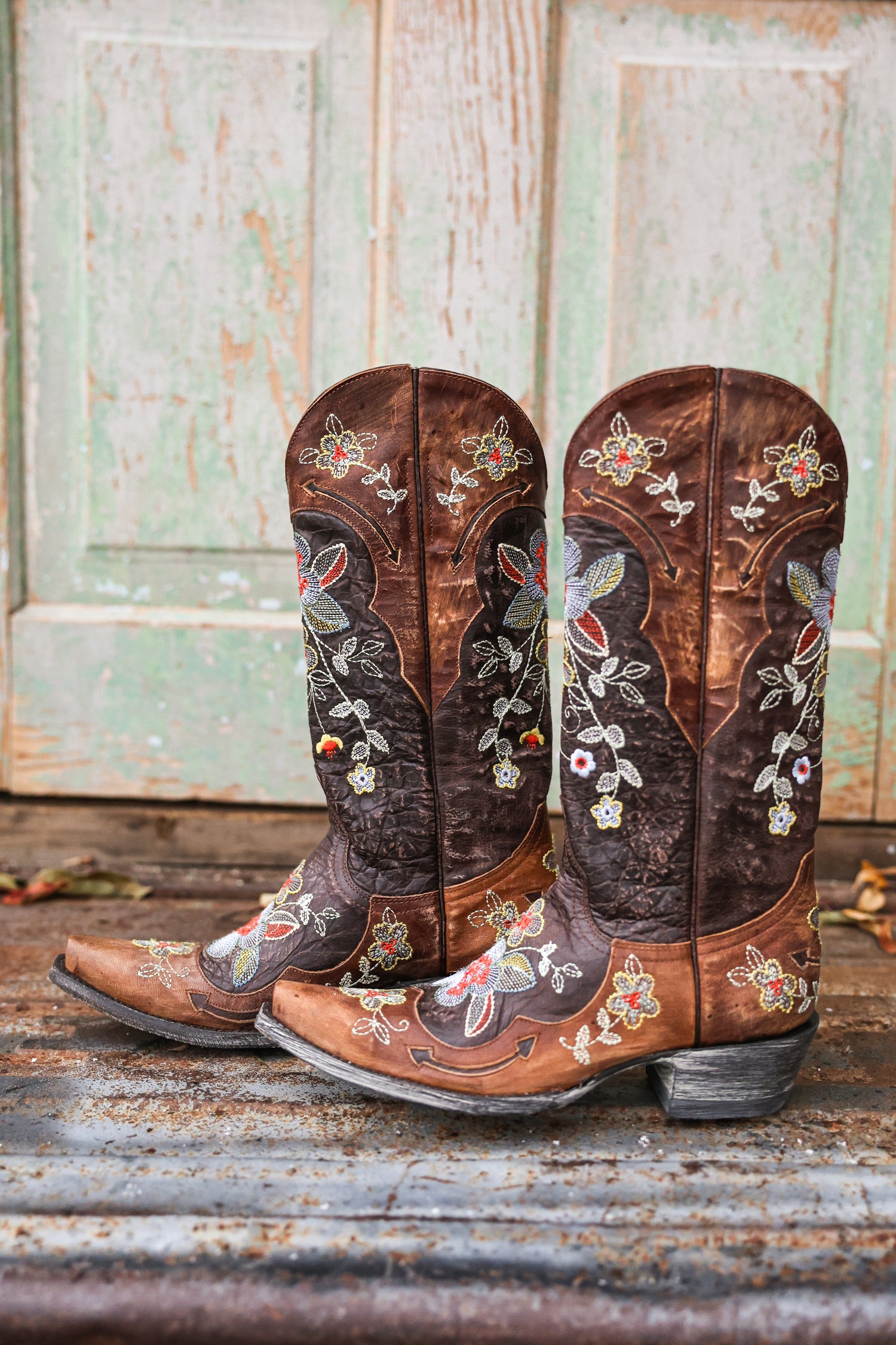 Old Gringo Bonnie Cowboy Boots NFR outfit stylish boots statement classy floral embroidered womens cowgirl cowboy boots brown leather Boltranchstore.com Free Shipping