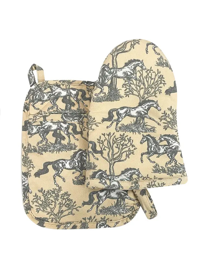 Oven Mitt and Pot Holder Set