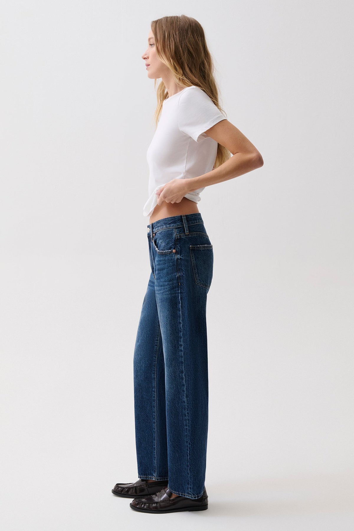 Lexi Mid Rise Bowed Straight Jean Moonwave sculpted bowed straight leg with mid rise waist and cropped ankle length