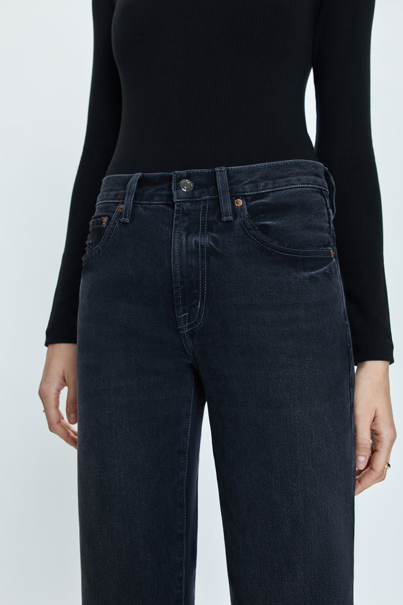 Lexi Mid Rise Bowed Straight Jean in Mercury