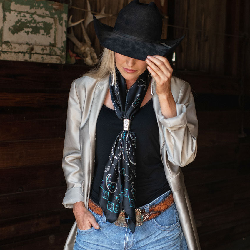 Fringe Pretty Paisley Scarf