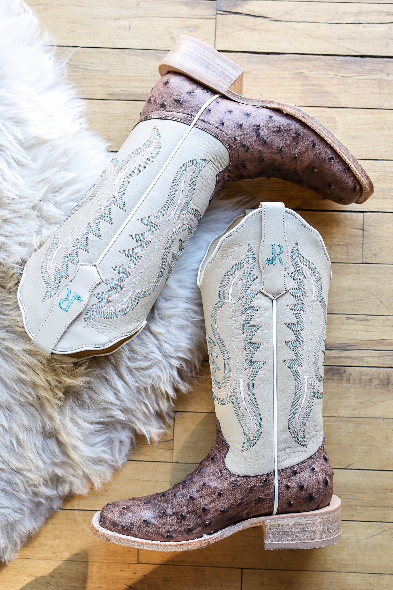 R Watson Womens Kango Tobacco Bruciato Full Quill Ostrich in Bone Sinatra brown leather ostrich cowboy boot Boltranchstore.com