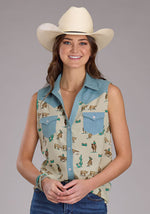 Roper Womens Roper Printed Rayon Western Blouse Find this at Boltranchstore.com