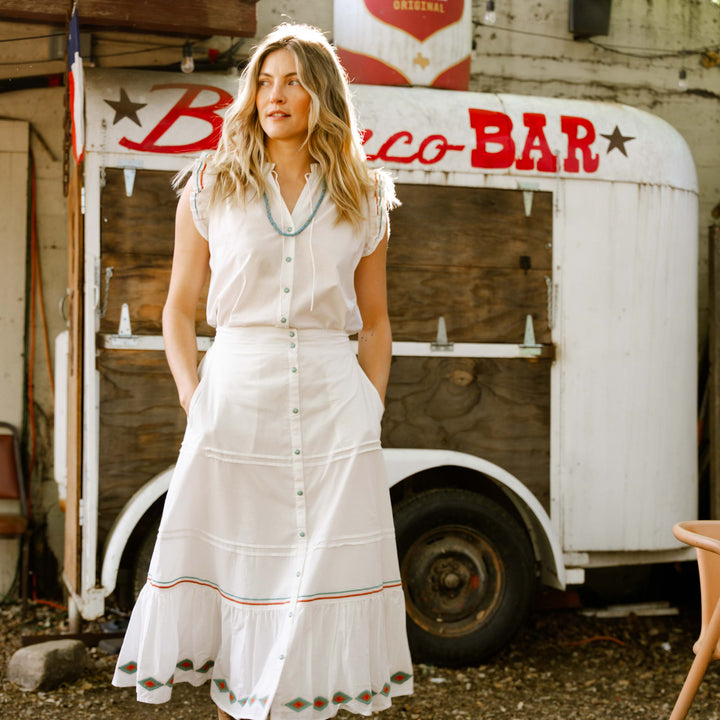 Sendero Prairie Skirt in Vintage White