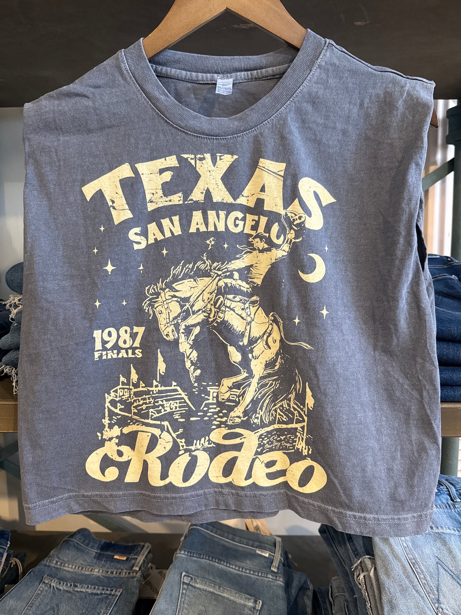 San Angelo Rodeo Boxy Muscle Top a short sleeve top with a off white graphic print perfect for the sun at a rodeo western womens and western girls wear at boltranchstore.com