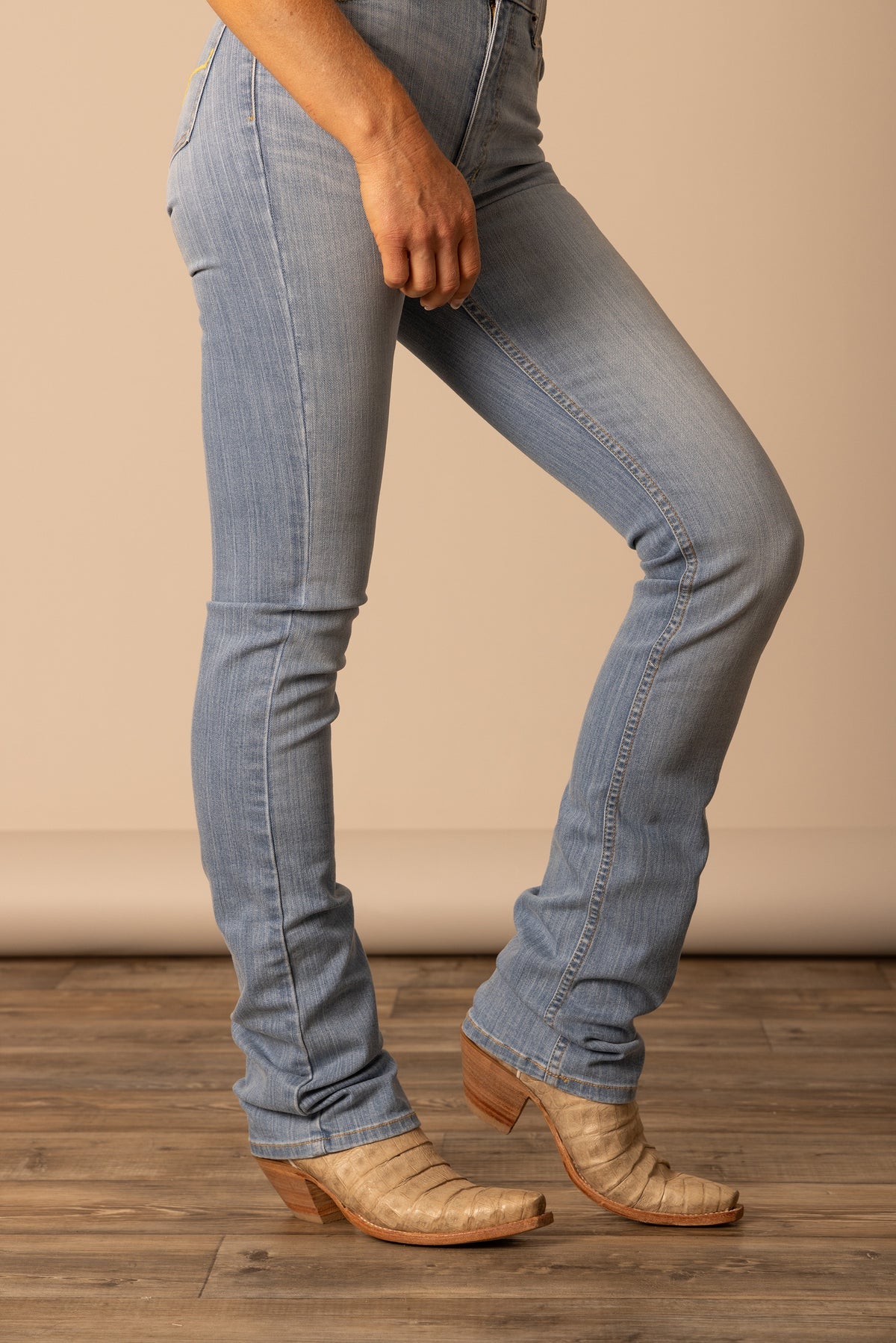 Kimes Ranch Sarah Light Wash