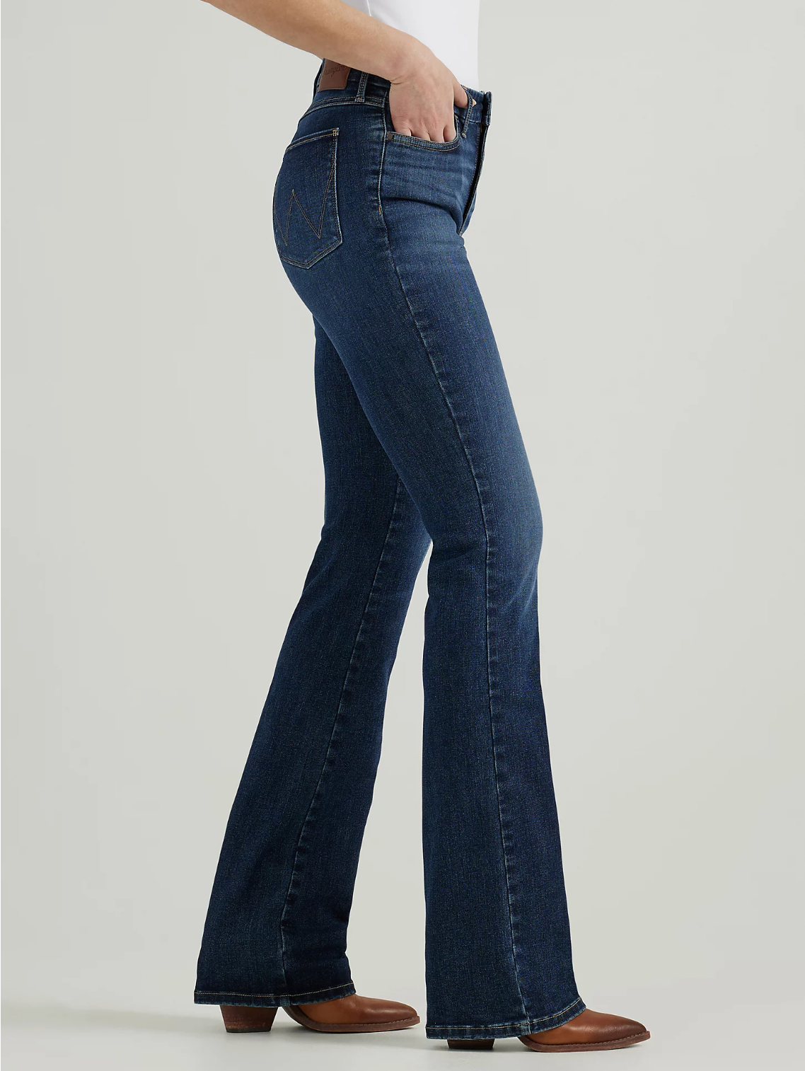 Wrangler Womens Bespoke Bootcut Jean - Lacey