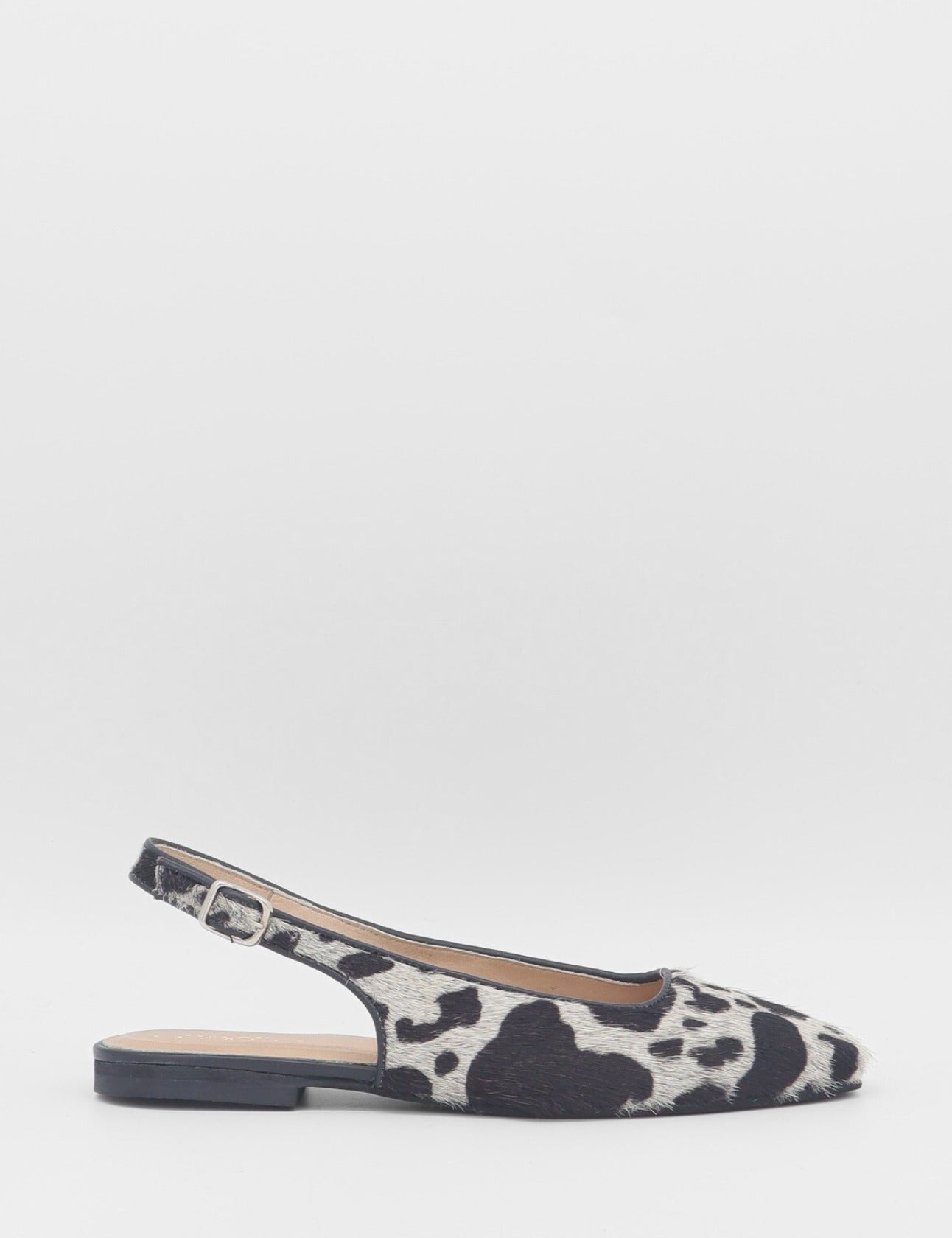 Black and white patterned slingback flat shoe a perfect western shoe at boltranchstore.com