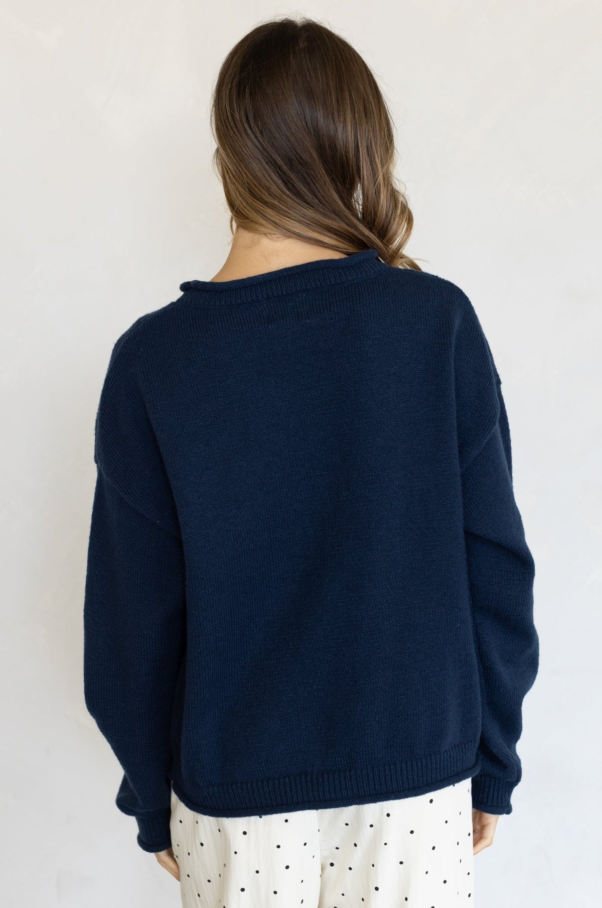Things Between Strawberry Sweater solid navy knit body with dropped shoulders and long sleeves ranch wear Kamas