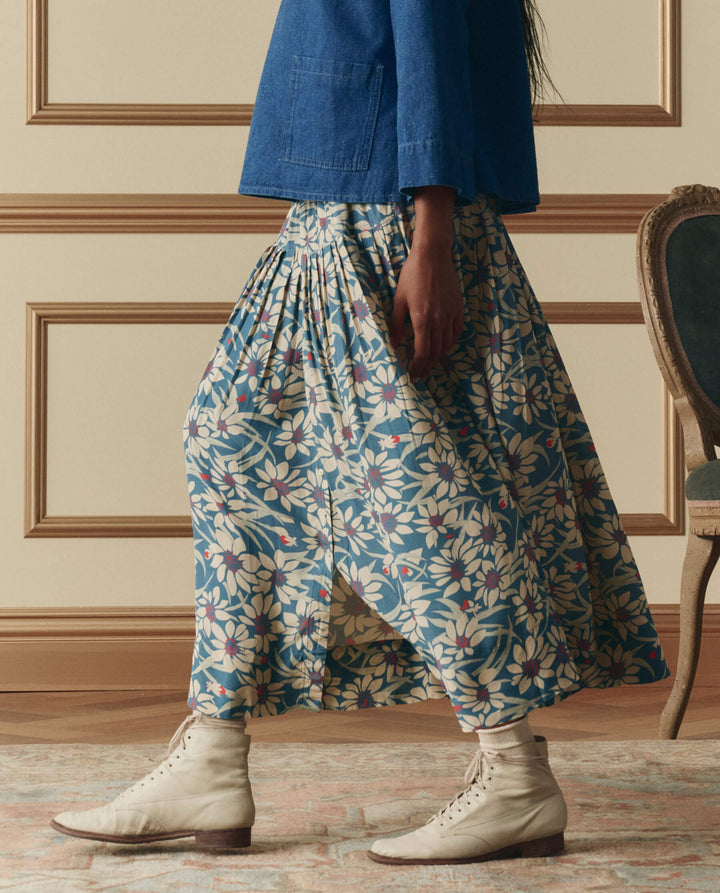 The GREAT Highland Skirt in Blue Scattered Bloom