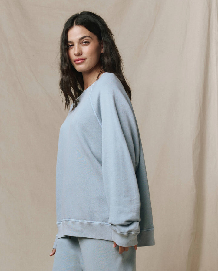 The GREAT Slouch Sweatshirt Whisper Blue