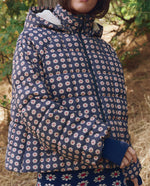 The Great Whistler Puffer in Mini Frosted Daisy fully insulated daisy print 